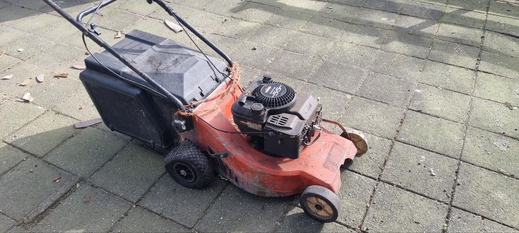 Benzine Grasmaaier - Quantum XM 55, Ophalen, Cirkelmaaier, Gebruikt, Briggs & Stratton (motor)