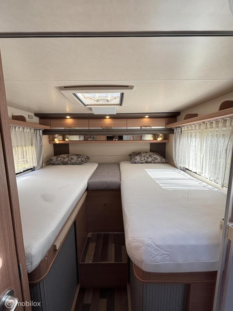 Knaus Sky Ti 700 MEG Fiat 2.3 130pk Euro 5 | Enkele-bedden |, Caravans en Kamperen, Campers, Airbags, Tot en met 2, 7 tot 8 meter