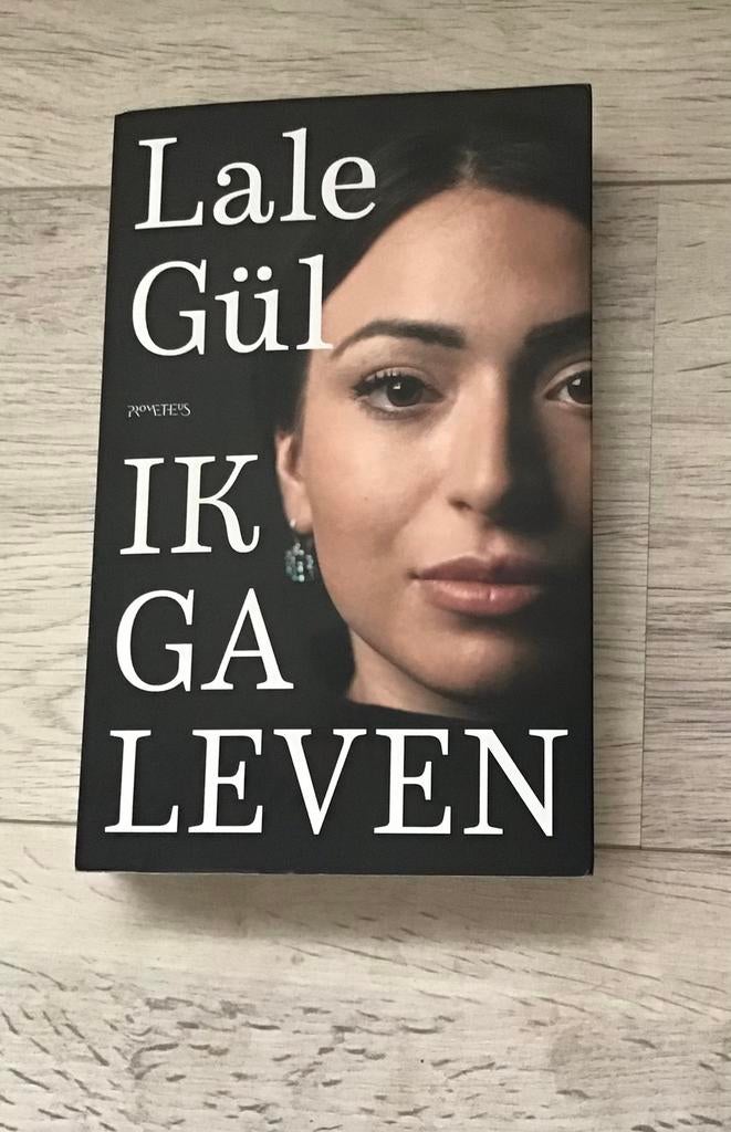 Lale Gul, ik ga leven, Ophalen of Verzenden, Zo goed als nieuw