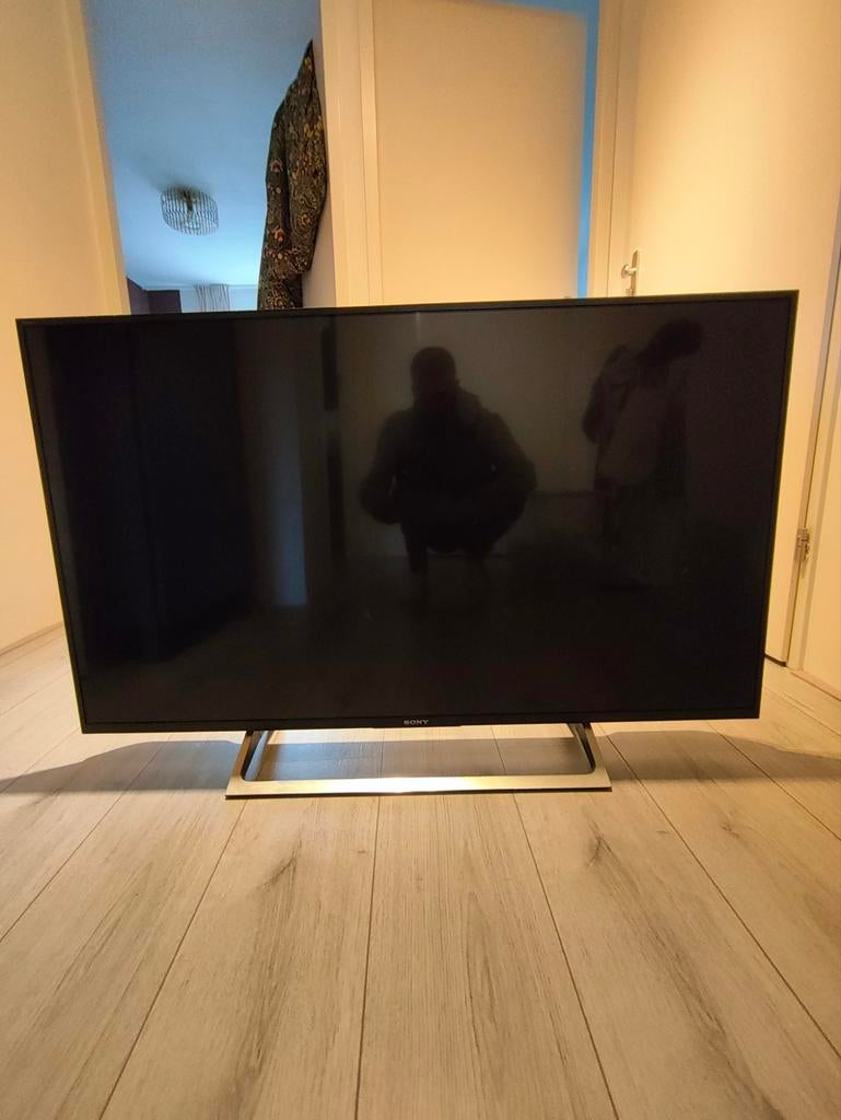 Sony TV 49 Inch, Ophalen