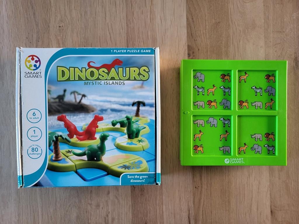 2 SmartGames - Dinosaurs: Mystic Islands - Hide&Seek Safari, Een of twee spelers, Ophalen of Verzenden, Zo goed als nieuw, Smart Games