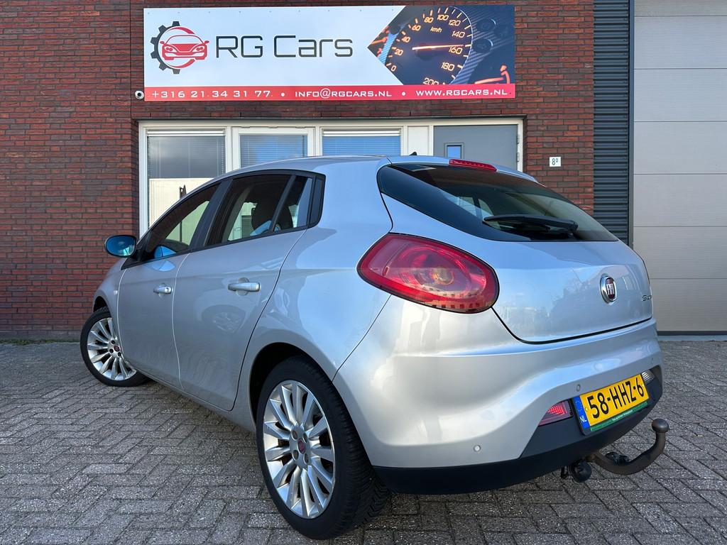 Fiat Bravo 1.4 T-Jet Corporate / Clima / PDC / LM / NAP, Voorwielaandrijving, Gebruikt, 4 cilinders, Met garantie (alle)