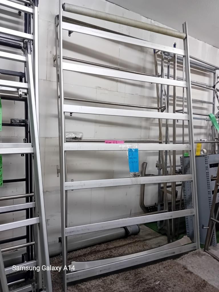 Imperiaal Opel Vivaro Lengte 2 (2001-2014), Ophalen