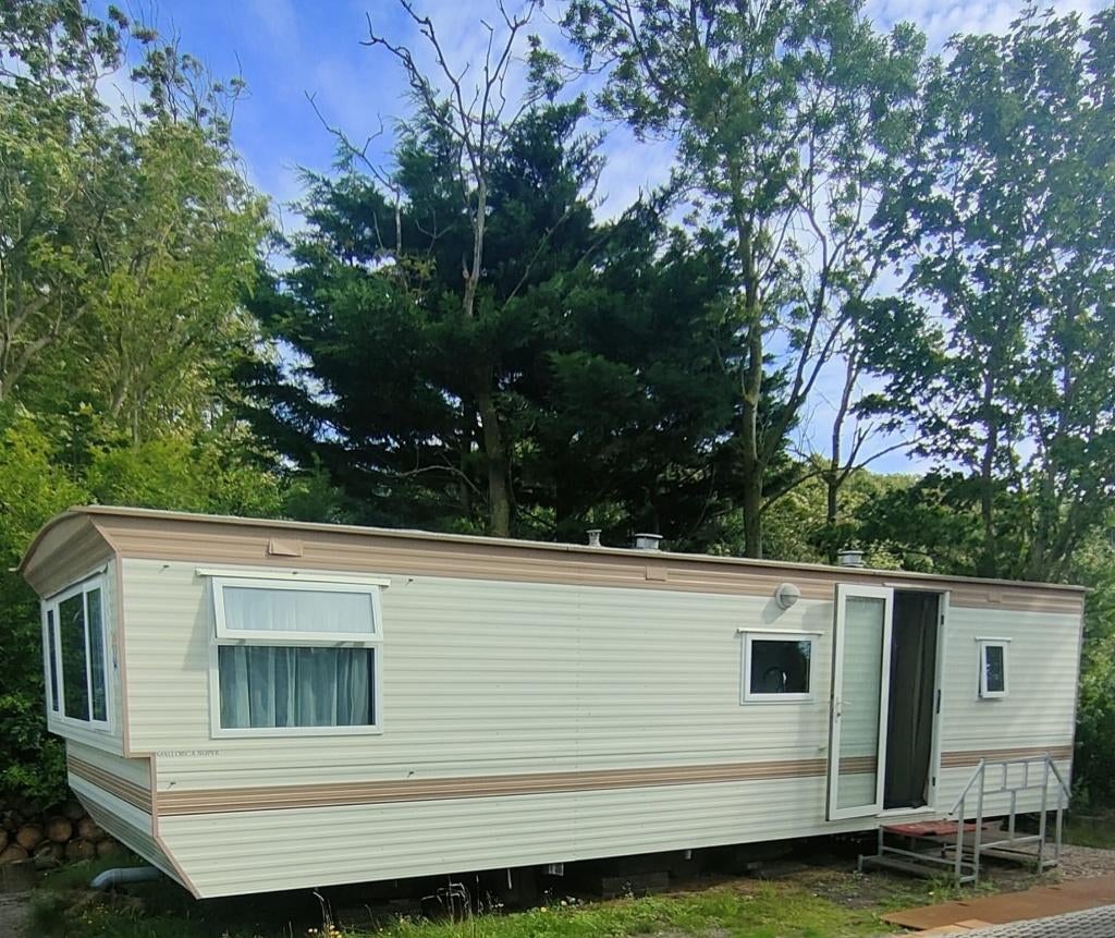 Stacaravan, Caravans en Kamperen, Tot en met 4