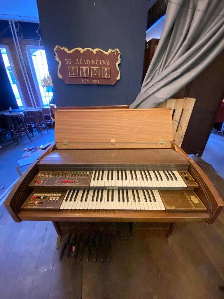 Eminent Solina P275 elektronisch orgel, Muziek en Instrumenten, Orgels, Ophalen, Gebruikt, 2 klavieren, Orgel