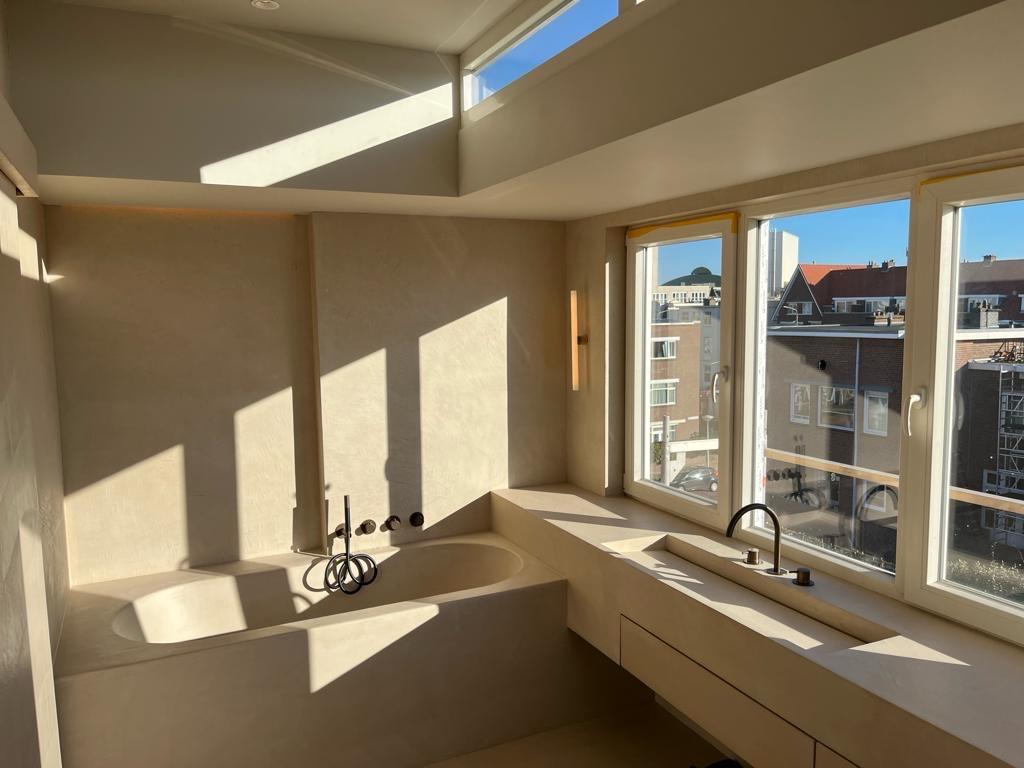 Complete Badkamer Renovatie €7500 |Make-over met Microcement, Ophalen, Nieuw