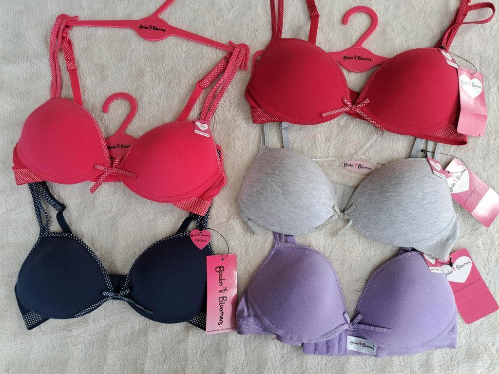 Nieuwe tiener BH'S van Boobs en Bloomers maat 70A, Ophalen of Verzenden, BH