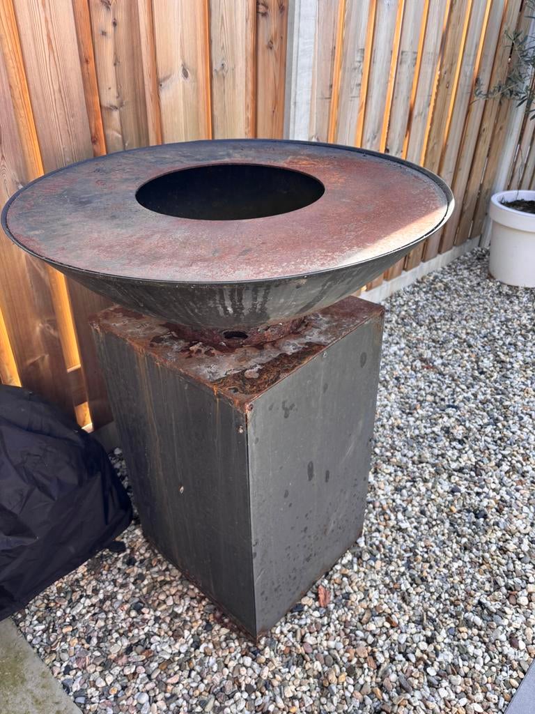 Plancha barbecue, Tuin en Terras, Buitenkeukens, Gebruikt, Houtskool, Vrijstaand, Ophalen