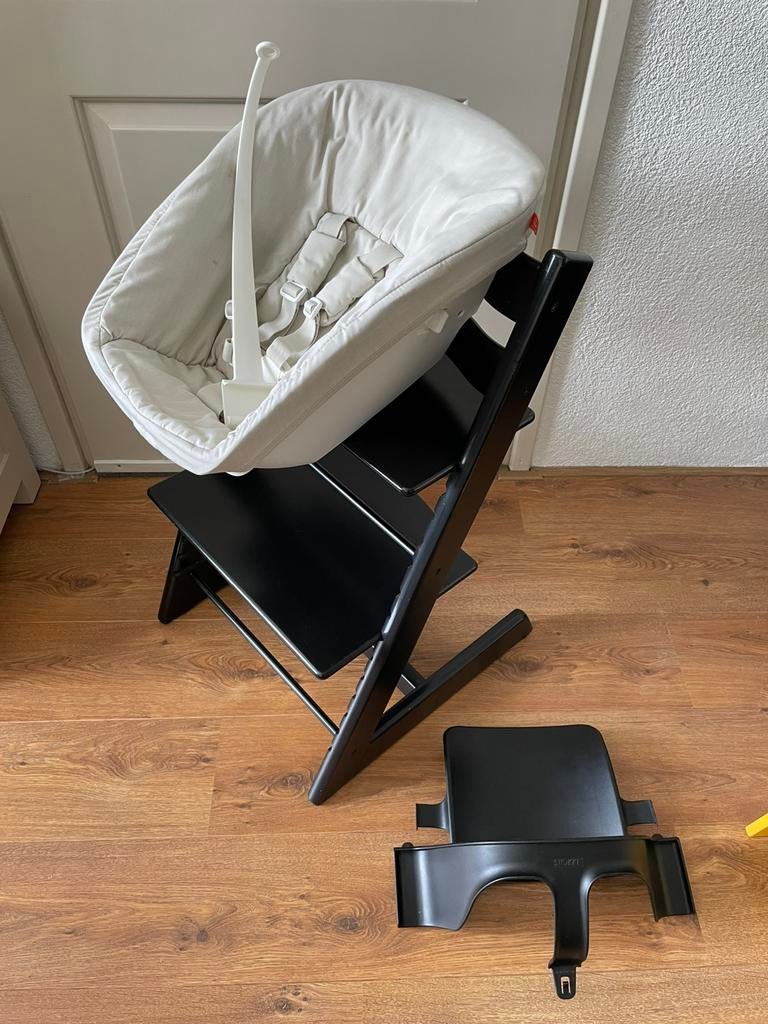 🧡 Zwarte Stokke Tripp Trapp Kinderstoel Newborn & Babyset🩵, Kinderen en Baby's, Kinderstoelen, Ophalen, Gebruikt, Meegroeistoel