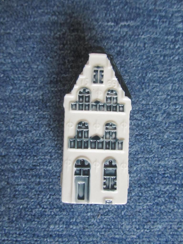 KLM Huisje nr. 18, Utrecht, met drank erin, geheel gaaf, Verzamelen, KLM Huisjes, Ophalen of Verzenden, Zo goed als nieuw, 1 t/m 20