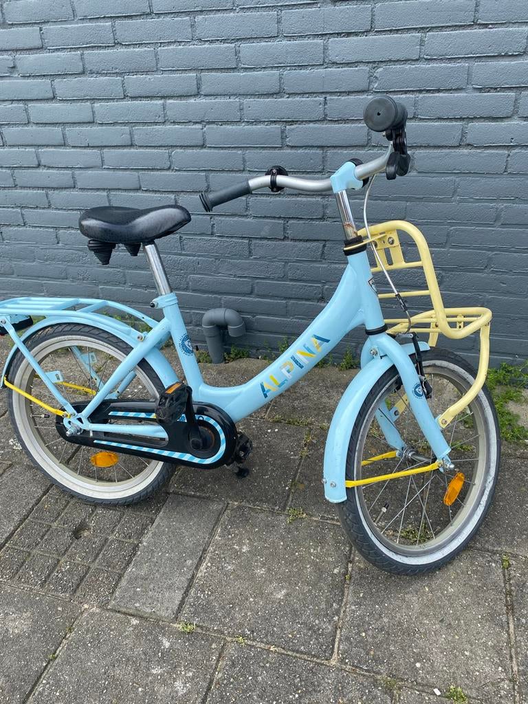 Kinderfiets Alpina, kleinste maat, Fietsen en Brommers, Ophalen of Verzenden, Gebruikt, Minder dan 16 inch