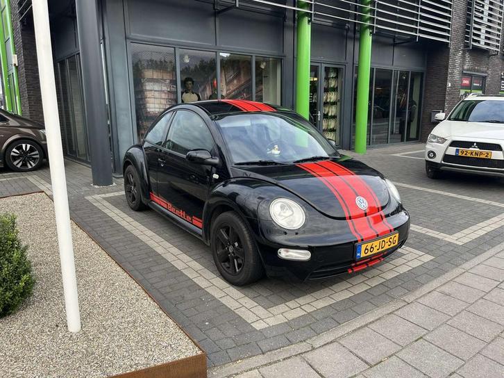 Volkswagen Beetle (Kever) opknapper 1.6 75KW 2002 Zwart, Auto's, Volkswagen, Beetle (Kever), 4 stoelen, Zwart, Handgeschakeld