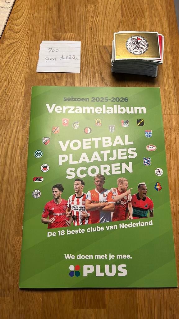 200 plaatjes geen dubbele +leeg boek nieuw +XXL sticker, Verzamelen, Supermarktacties, Plus, Ophalen of Verzenden