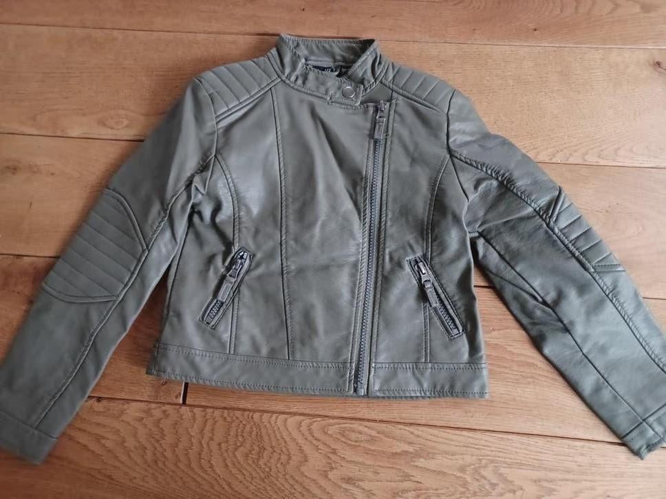 Groen nep leren jasje meisje, mt 122, Meisje, Ophalen of Verzenden, Zo goed als nieuw, Girls