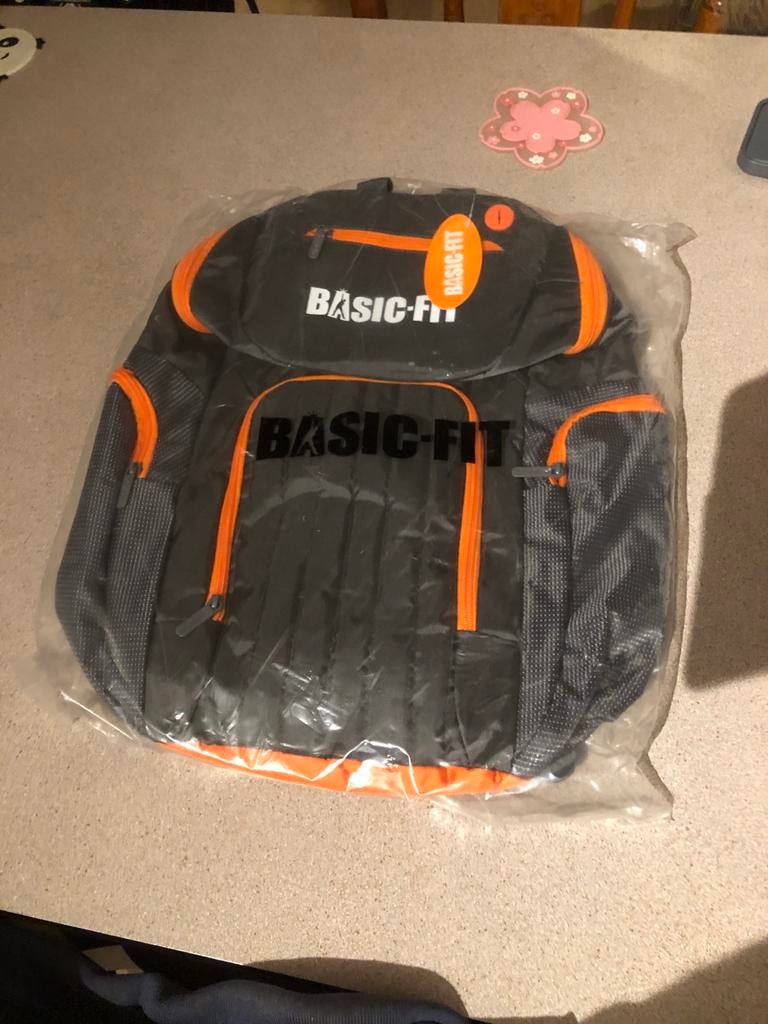 Basic-Fit sporttas / rugzak - Nieuw, 25 tot 40 cm, Nieuw, Ophalen, Overige merken