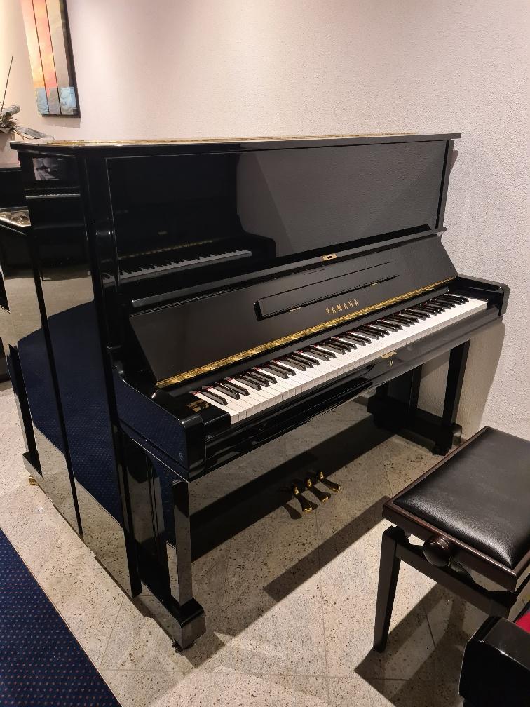 Yamaha U3 PE piano Occasion (1997) U3S Sostenuto, Niet ingevuld, Gebruikt, Zwart, Niet ingevuld