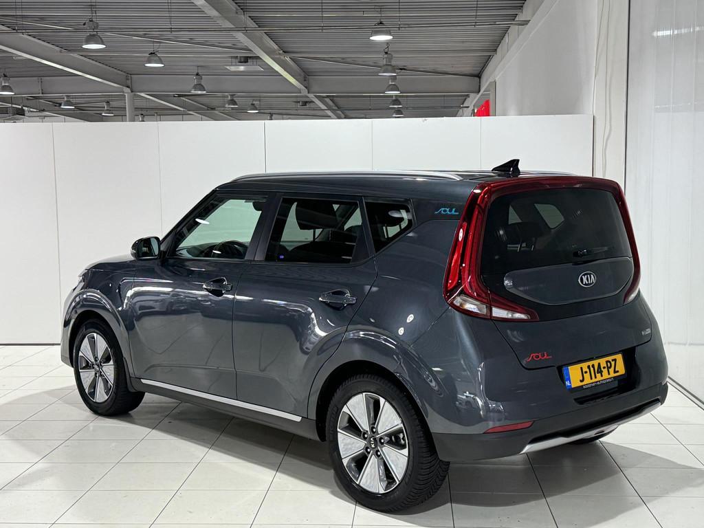 Kia e-Soul DynamicPlusLine 64 kWh Keyless, Stoel/Stuurverwar, Gebruikt, 51 min, 1657 kg, Leder en Stof