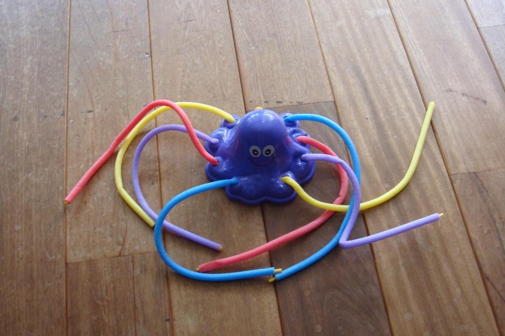 Watersproeier inktvis intertoys NIEUW €4,95, Kinderen en Baby's, Ophalen of Verzenden, Nieuw