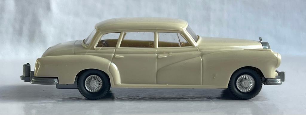 Wiking 150/4: Mercedes 300, Hobby en Vrije tijd, Ophalen of Verzenden, Zo goed als nieuw, Auto, Wiking