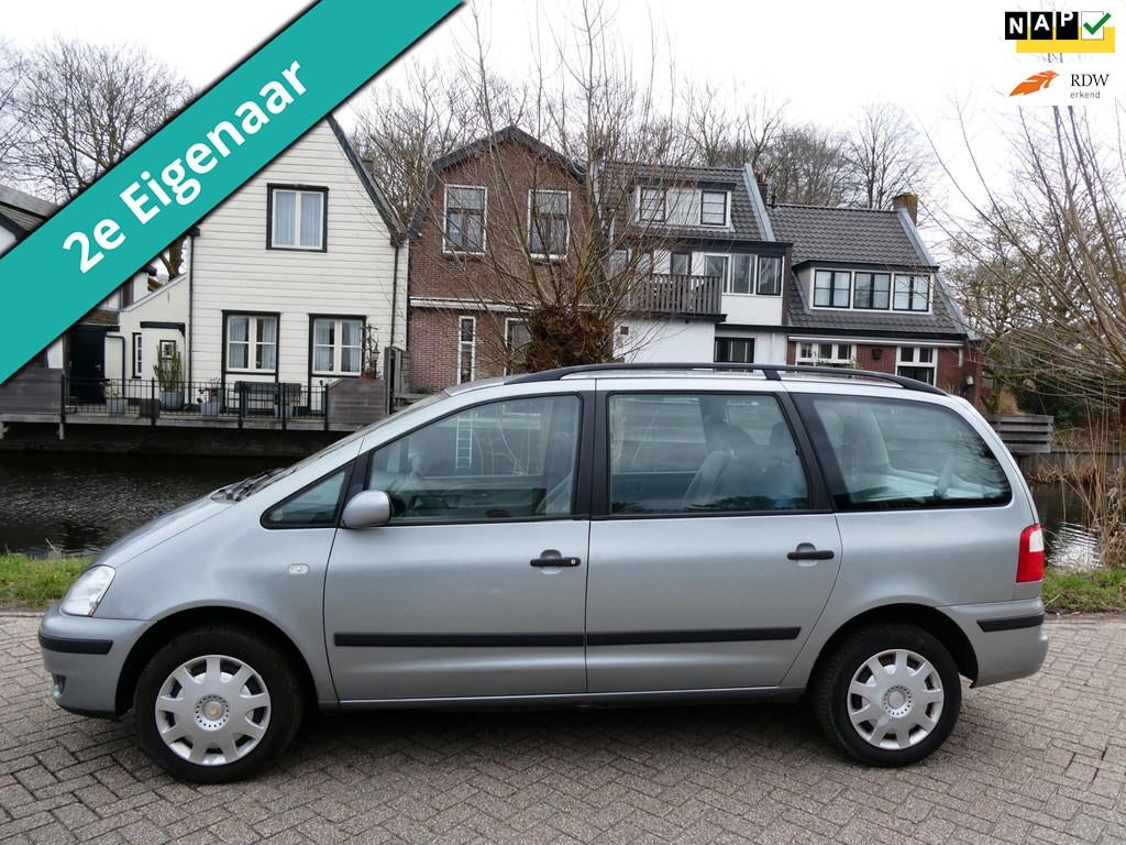 Ford Galaxy 2.0-8V 7-Persoons Airco 2e eigenaar APK 2027 RUI, Voorwielaandrijving, 1998 cc, Stof, 4 cilinders