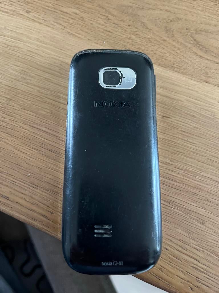 Nokia C2-01 Klassieke Telefoon met Oplader, Ophalen, Gebruikt, Zwart, Fysiek toetsenbord
