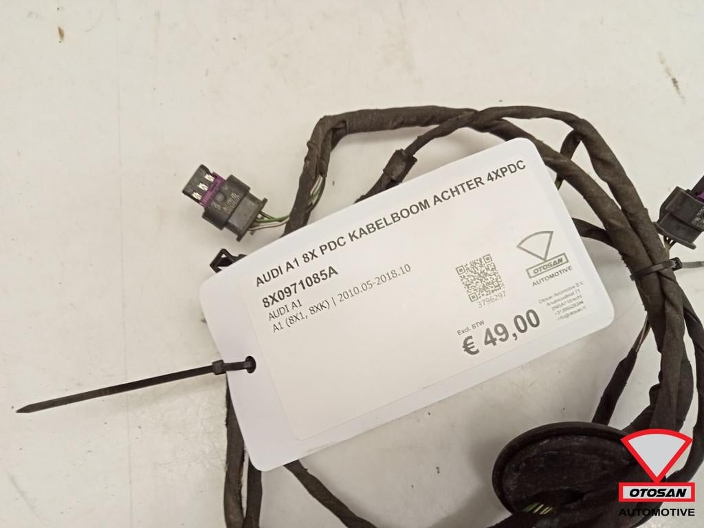 Audi A1 8X PDC Kabelboom Achter 4xPDC 8X0971085A, Gebruikt, AUDI AG, Auto-Union-Strasse 1
85045  Ingolstadt, DE, Kundenbetreuung@audi.de