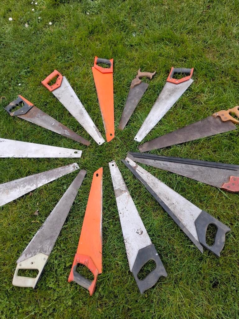 Diverse oude gebruikte handzagen., Antiek en Kunst, Ophalen of Verzenden