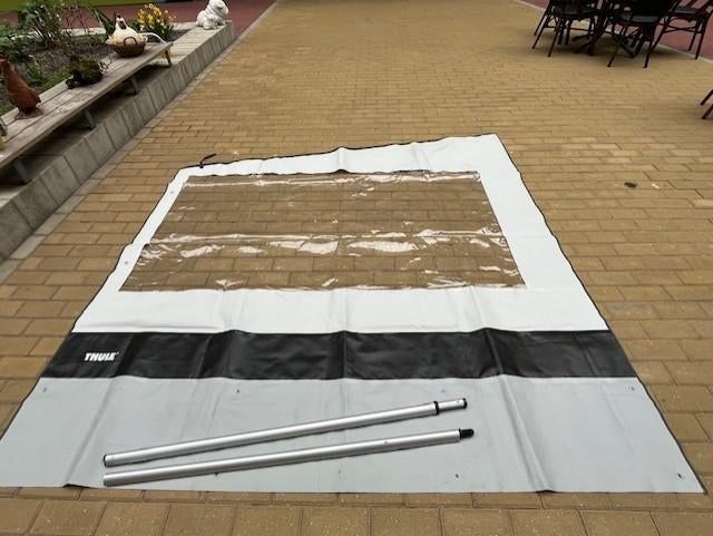 Thule Rain Blocker Side G2 250  1200  zijwand, Ophalen, Zo goed als nieuw