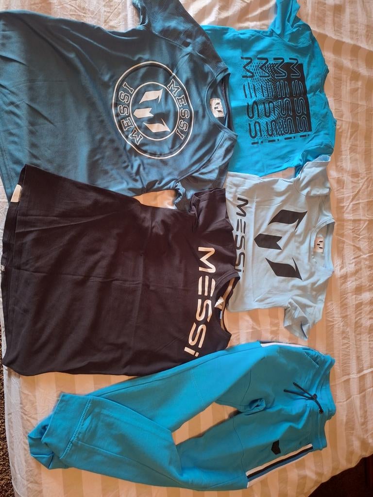 Vingino messi set. 4 shirts 1 nieuwe broek. Maat 146/152, Kinderen en Baby's, Ophalen of Verzenden, Nieuw, Maat 146