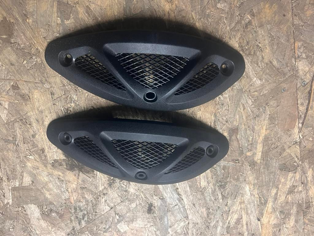 NOS gilera dna uitlaat hitteschild orgineel piaggio, Motoren, Tuning en Styling, Ophalen of Verzenden