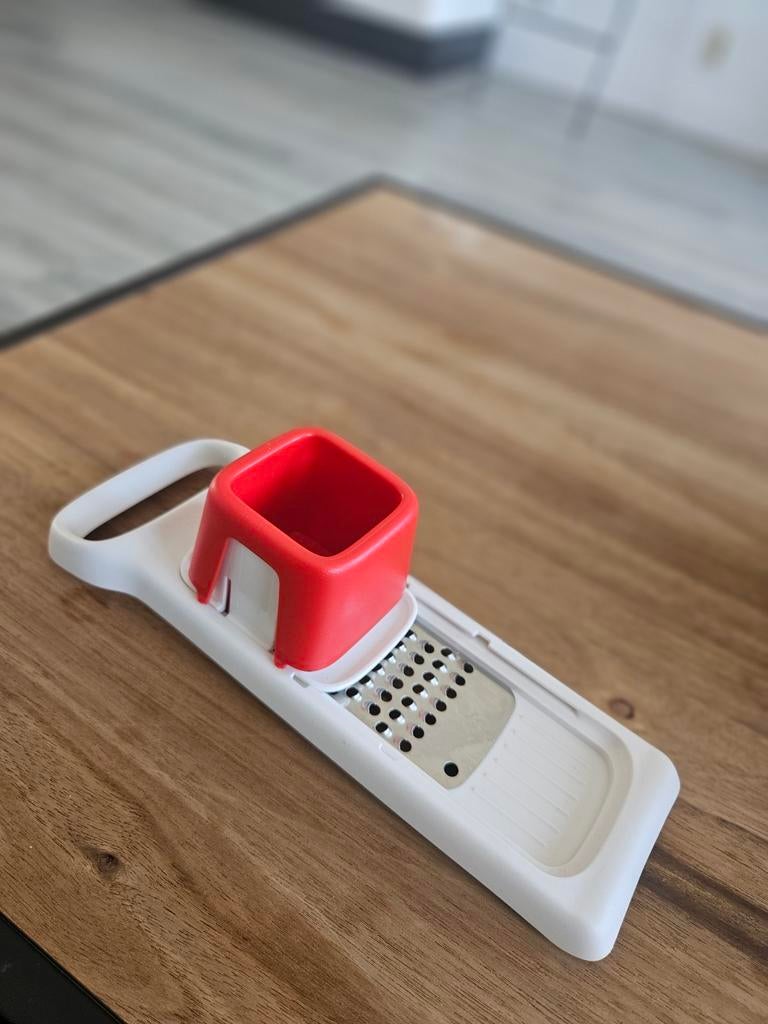 Tupperware Speedy Mando - Zo goed als nieuw, Ophalen of Verzenden, Zo goed als nieuw, Rood, Overige typen