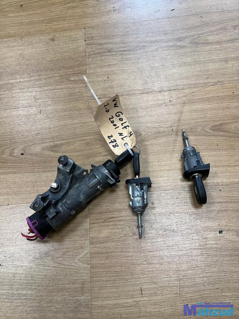 vw golf 4 contactslot, Gebruikt, Volkswagen, Volkswagen AG, Berliner Ring 2
38440  Wolfsburg, DE