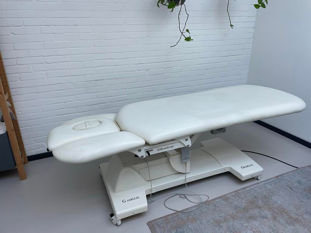 Massage tafel / behandeltafel, Sport en Fitness, Massageproducten, Ophalen, Gebruikt, Massagetafel