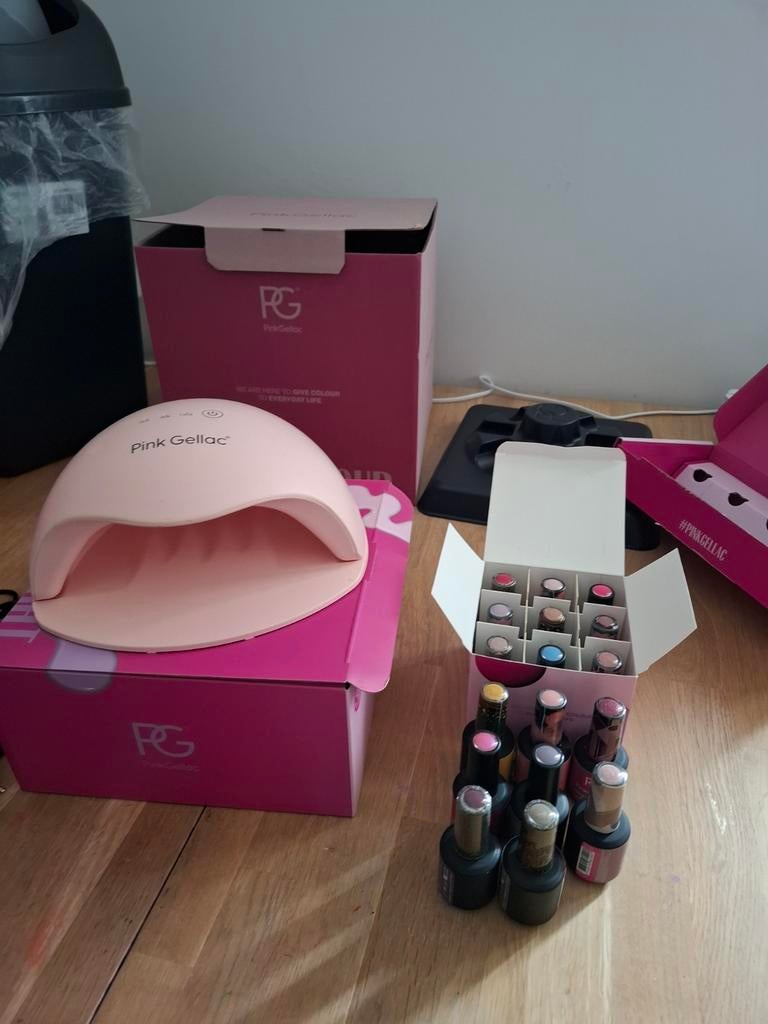 Pinkgellac pink gellak gellac met lamp 17 kleuren, Ophalen of Verzenden, Zo goed als nieuw, Roze, Handen en Nagels