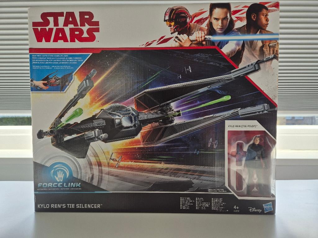 Star Wars Force Link 1.0 Kylo Ren's TIE Silencer + Kylo Ren, Ophalen of Verzenden, Nieuw, Actiefiguurtje