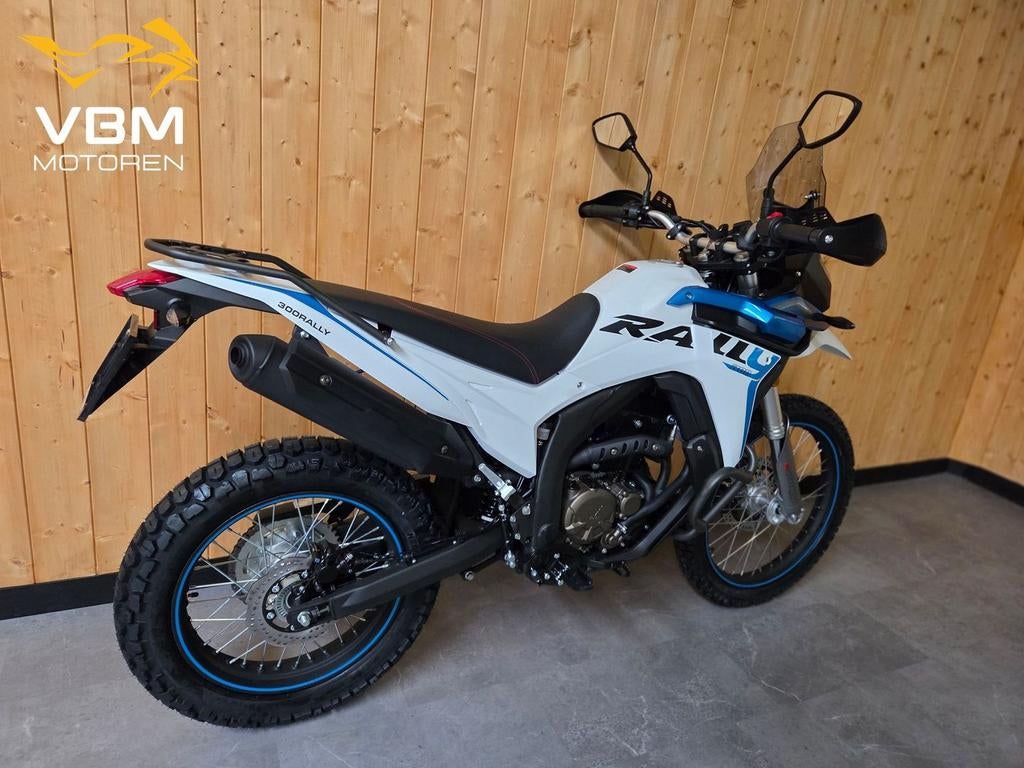 VOGE 300 RALLY 5 jaar garantie 35kw a2 geschikt! ralley - foto 3