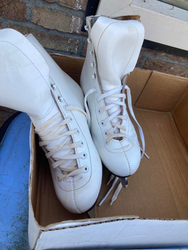 Kunstschaatsen maat 34, Sport en Fitness, Schaatsen, Gebruikt, Kunstschaatsen, Ophalen, Overige merken