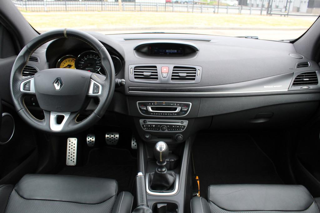 Renault Mégane Coupe 2.0 RS Turbo 250 / Leer / Recaro / Bi-, Auto's, Voorwielaandrijving, 1362 kg, Gebruikt, 4 cilinders