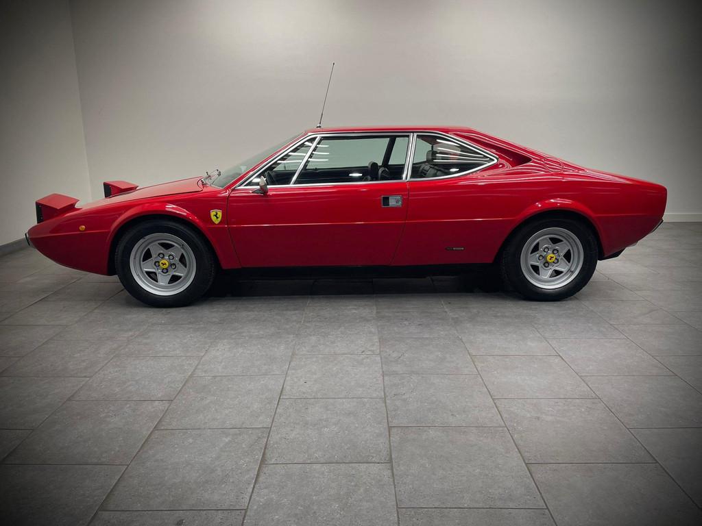 Ferrari Dino 208 GT4 2+2 Coupé, Auto's, Ferrari, Lichtmetalen velgen, Gebruikt, 4 stoelen, Bedrijf