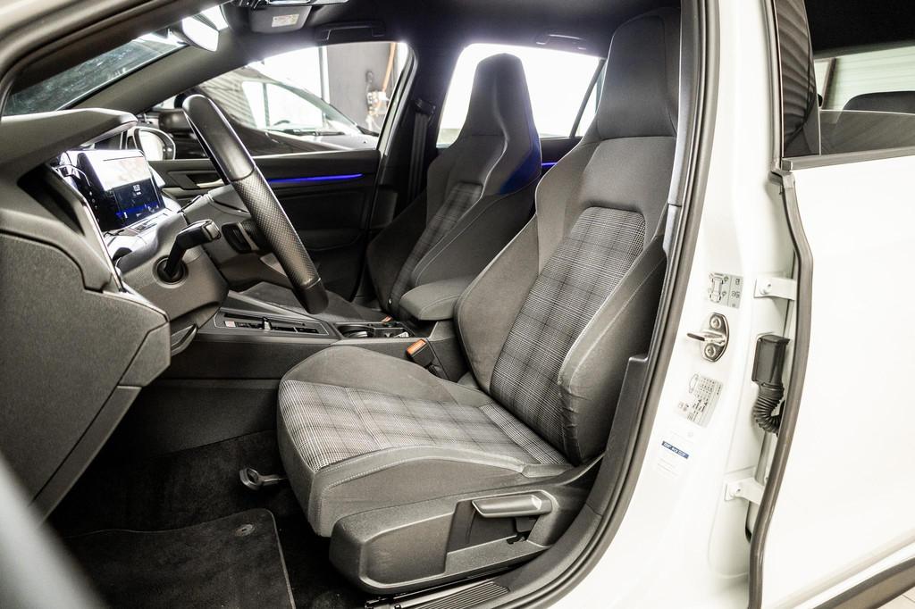 Volkswagen Golf 1.4 eHybrid GTE Dodehoekdetectie | Stoelverw, Stof, Gebruikt, Euro 6, 4 cilinders