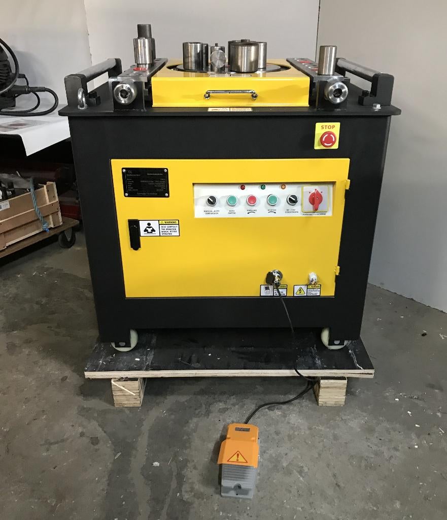 Betonijzer buigmachine, GW45, 400 volt/ 230 volt, max Ø32 mm, Ophalen, Nieuw