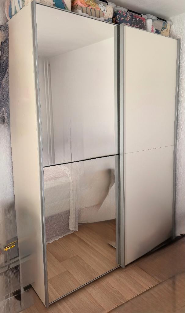 Kledingkast met Schuifdeuren & Spiegel Veel Opbergruimte, Gebruikt, 100 tot 150 cm, 150 tot 200 cm, 50 tot 75 cm