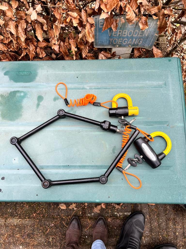 Motor sloten wielslot motor kryptonite, Ophalen, Gebruikt