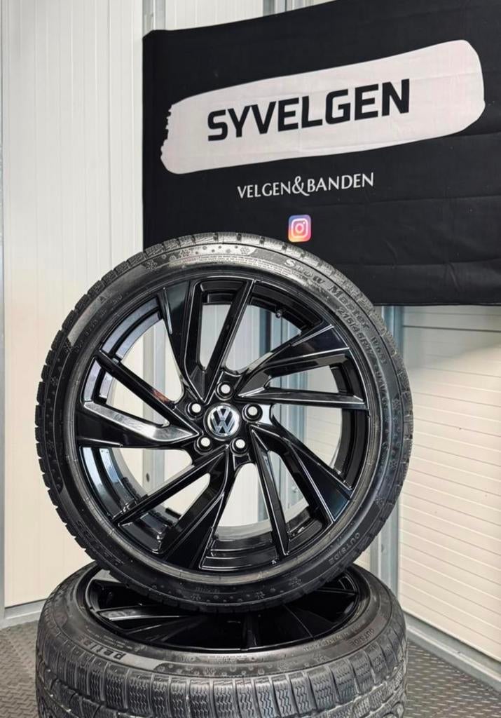 ✅ 17” VW Polo Adelaide Velgen 5x100 + 215/45/17 Banden !!, Ophalen, 215 mm, Banden en Velgen, Nieuw