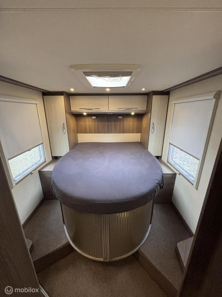 Bürstner Ixeo Time it 734 Fiat 2.3 131pk Euro 5 | Queensbed, Caravans en Kamperen, Airbags, 7 tot 8 meter, Bedrijf, Bürstner
