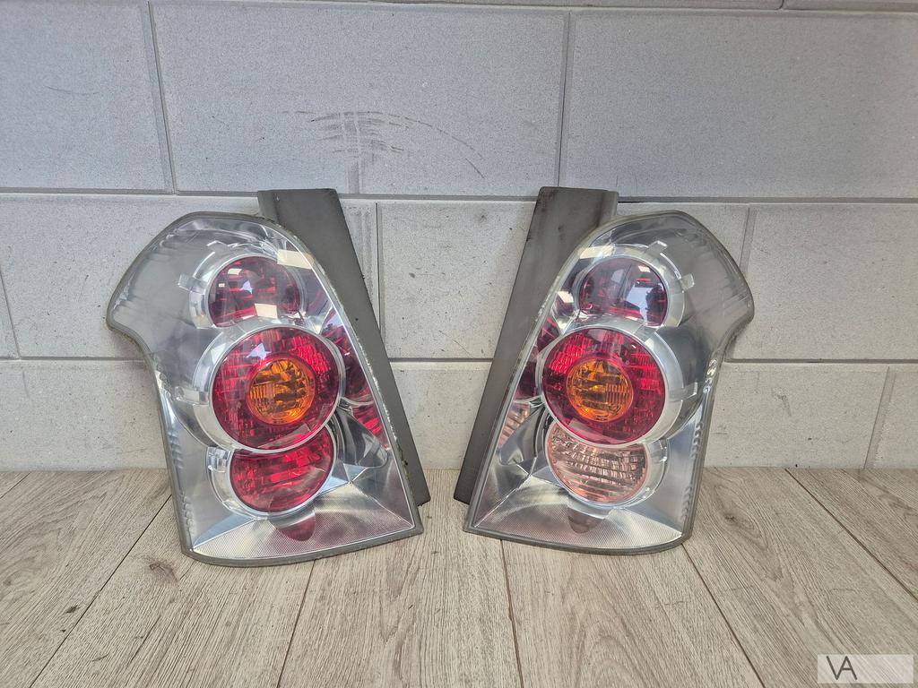 Toyota Corolla Verso 2004 - 2008 achterlicht links / rechts, Gebruikt, -, -, Ophalen of Verzenden