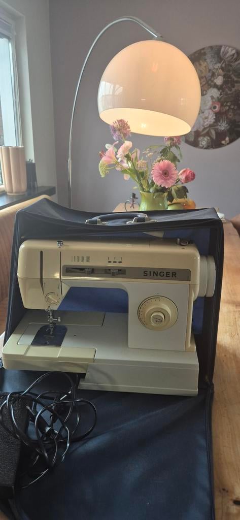 Vintage Singer Naaimachine met Koffer, Ophalen of Verzenden, Gebruikt, Naaimachine, Singer