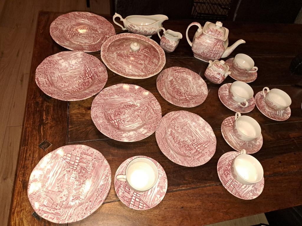 Enoch Wedgwood servies   Engels rood, Antiek en Kunst, Antiek | Servies compleet, Ophalen of Verzenden