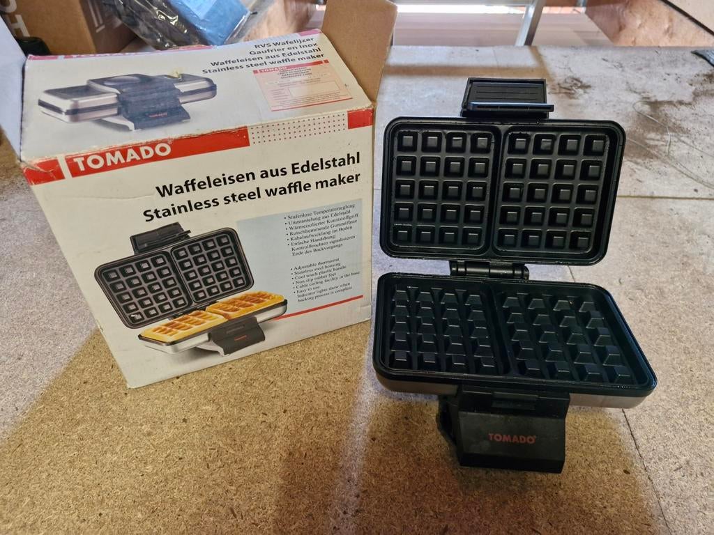Tomado RVS Wafelijzer - Stainless Steel Waffle Maker, Witgoed en Apparatuur, Wafelijzers, Ophalen, Zo goed als nieuw