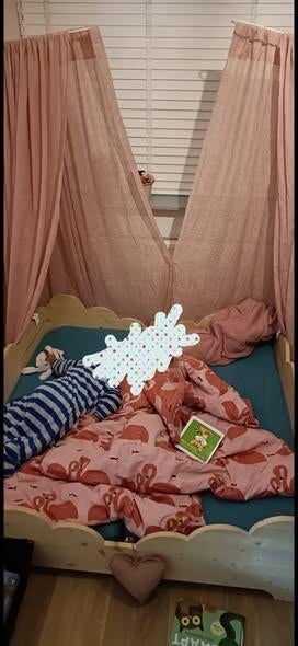 tweeling bedden hout, Kinderen en Baby's, Babywiegjes en Ledikanten, Ophalen, Zo goed als nieuw, Ledikant